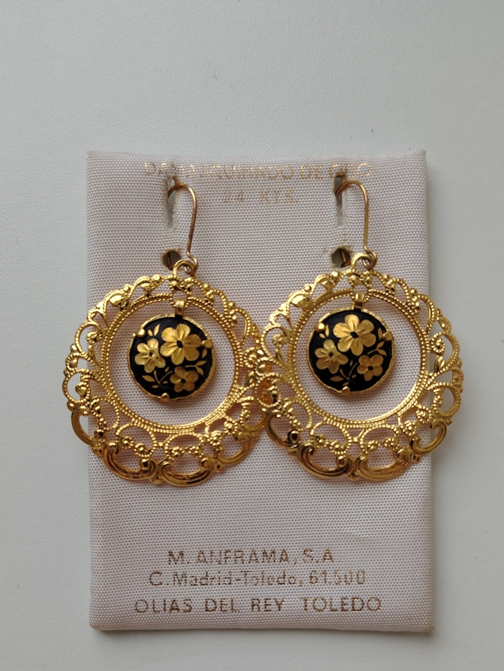 Vtg Spain Damascene Floral Filigree Earrings w/ 24K Gold Inlay